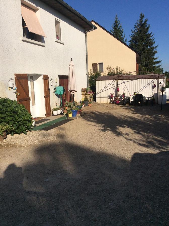 Chambre Independante + Sanitaire Pres Centre Ville Rignac  外观 照片
